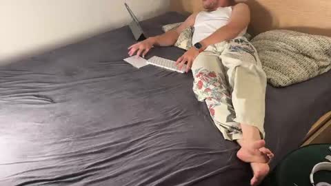 sexy_horney_mike online show from 05-17-26, 08:01