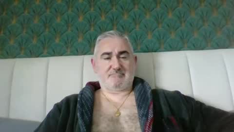Antonio online show from 04-01-26, 12:39