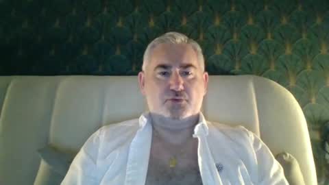 Antonio online show from 04-20-26, 06:53