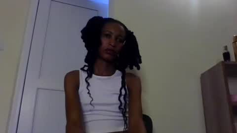 Snapshot of sexy_janny chatting on 09-23-25, 02:03 Janny online show from 09-23-25, 02:03