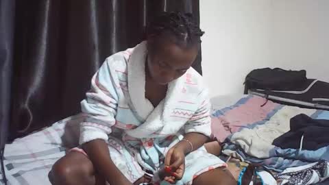 Snapshot of sexy_june20 chatting on 04-03-26, 01:42 sexy_june20 online show from 04-03-26, 01:42