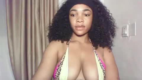 Sexy kitty881 online show from 10-17-25, 08:11