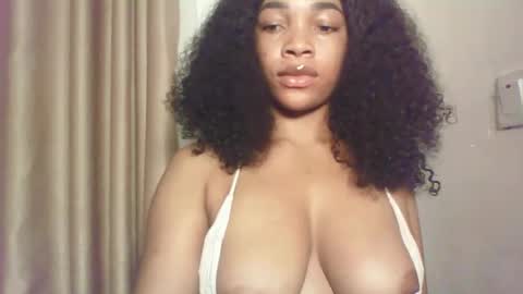 Sexy kitty881 online show from 10-29-25, 06:09