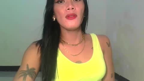 sexy_kylie12 online show from 09-10-25, 01:55