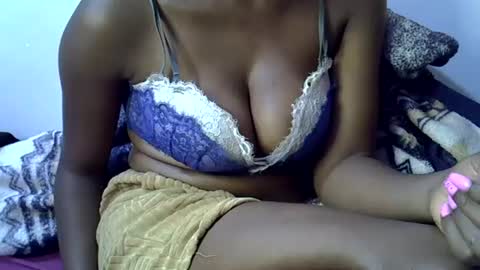 kayla online show from 06-29-26, 01:33