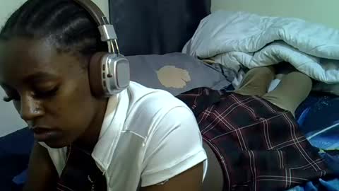 Linda online show from 06-24-26, 12:59