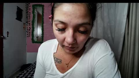 sexy lolas online show from 09-27-25, 01:54