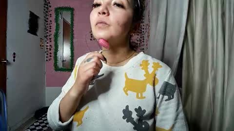 sexy lolas online show from 10-26-25, 05:02