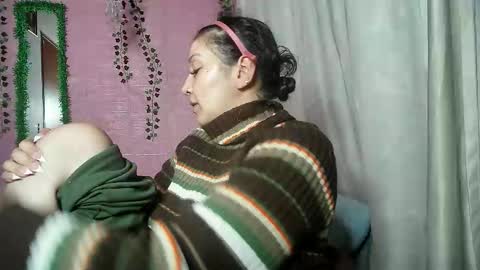 sexy lolas online show from 03-05-26, 05:58