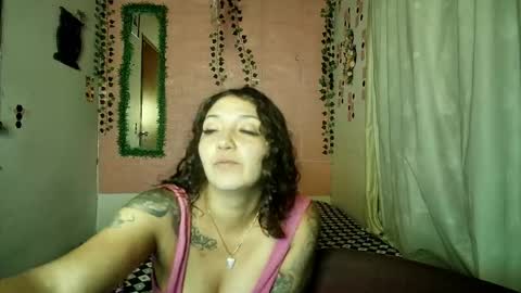 sexy lolas online show from 04-28-26, 12:31