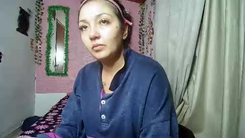 sexy lolas online show from 06-10-26, 02:01