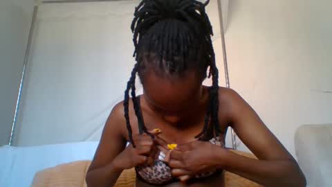 sexy_lucy012 online show from 01-21-25, 01:32