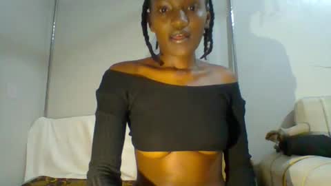 sexy_lucy012 online show from 01-21-25, 11:34