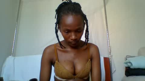 sexy_lucy012 online show from 01-23-25, 11:04