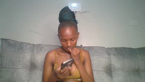 sexy_lucy012 online show from 02-23-25, 11:25