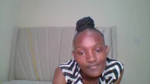 sexy_lucy012 online show from 03-11-25, 05:35