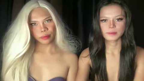 Nicole online show from 04-21-26, 03:35