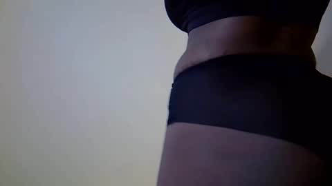 sexy_mel0 online show from 09-27-25, 08:41