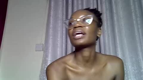 sexy_melanin8 online show from 02-06-26, 06:33