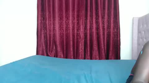 Snapshot of sexy_mistress5 chatting on 10-24-25, 08:05 sexy online show from 10-24-25, 08:05