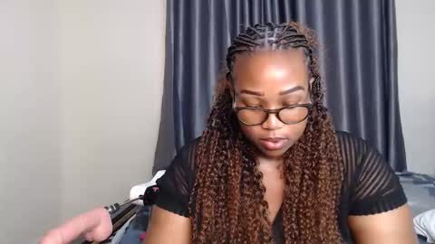 Snapshot of sexy_mistress5 chatting on 11-06-25, 02:29 sexy online show from 11-06-25, 02:29