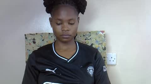 Molyne online show from 03-25-26, 02:17