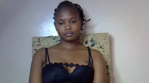 Molyne online show from 05-09-26, 05:51
