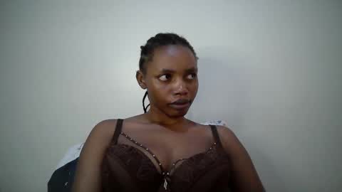 sexy_muna2 online show from 05-04-26, 12:39