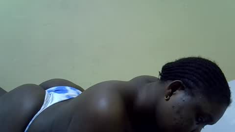 sexy_naila2 online show from 04-30-26, 08:04
