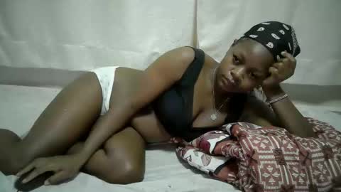 Snapshot of sexy_nanah chatting on 06-02-26, 04:36 sexy_nanah online show from 06-02-26, 04:36