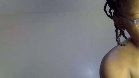 Snapshot of sexy_natallie chatting on 04-21-26, 07:14 natallie online show from 04-21-26, 07:14