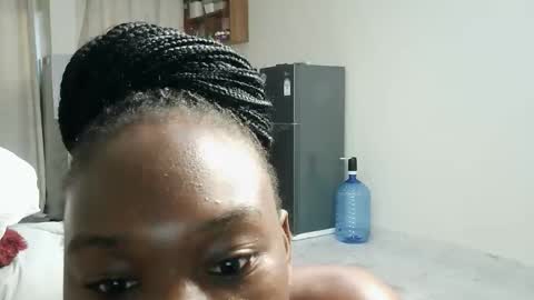 Snapshot of sexy_nyla chatting on 03-20-26, 11:37 Nyla online show from 03-20-26, 11:37