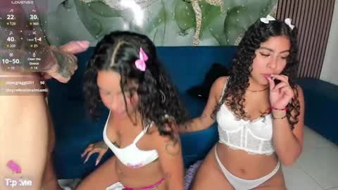 Snapshot of sexy_party_66 chatting on 03-10-26, 09:53 sexy_party_66 online show from 03-10-26, 09:53