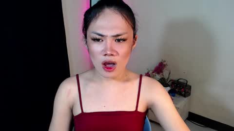 Snapshot of sexy_rc18 chatting on 12-03-24, 06:15 RC online show from 12-03-24, 06:15