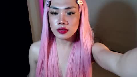 Snapshot of sexy_rc18 chatting on 12-06-24, 03:19 RC online show from 12-06-24, 03:19