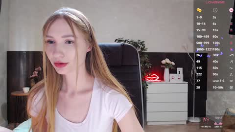 Annie - Your Dream Girl online show from 01-24-25, 07:30