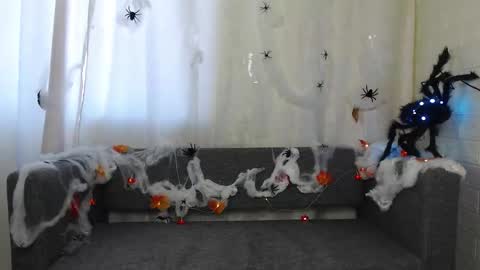 Alina online show from 10-15-25, 08:14