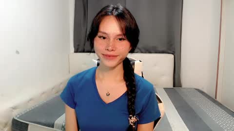 Snapshot of sexy_shanee chatting on 07-18-26, 10:41 shane online show from 07-18-26, 10:41
