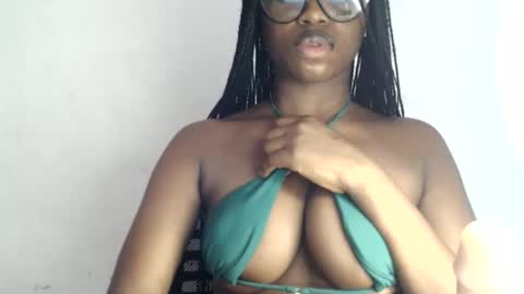 naomi online show from 01-10-25, 04:20