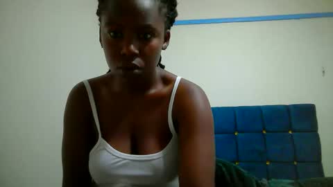 sexy_skyllah online show from 02-04-26, 07:36