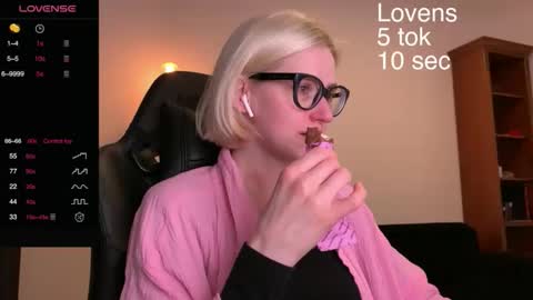 Sexy-Sweets online show from 10-02-25, 08:05