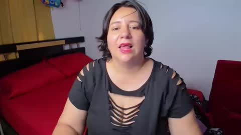 Snapshot of sexy_ticki chatting on 04-07-26, 09:37 janel online show from 04-07-26, 09:37