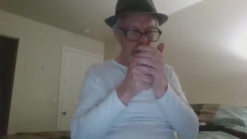 Daddy online show from 02-22-25, 05:12