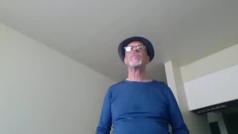 Daddy online show from 03-05-25, 10:43