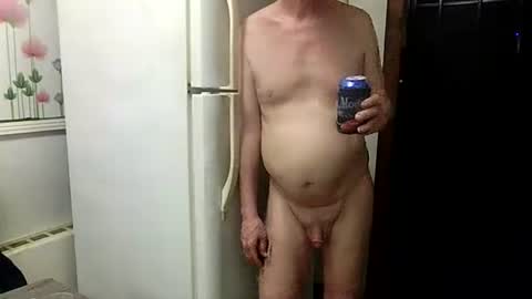 Snapshot of sexy_white_daddy chatting on 04-30-26, 05:47 Daddy online show from 04-30-26, 05:47