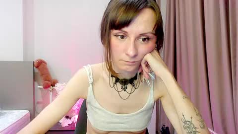 Mandy Green online show from 06-10-26, 07:02