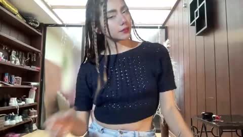 Snapshot of sexyaliceskay chatting on 01-09-26, 03:48 Alice Skay online show from 01-09-26, 03:48