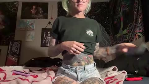 Ollie online show from 05-17-26, 12:08