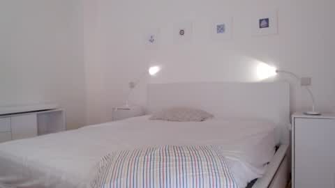 Snapshot of sexyandmarried chatting on 12-10-24, 01:44 sexyandmarried online show from 12-10-24, 01:44