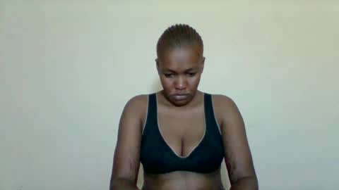 sexyapple2002 online show from 02-22-26, 03:18